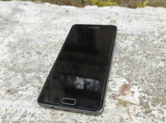 Продам Samsung galaxy A7 2016. 16 Gb