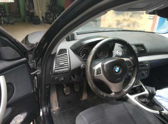 Продам bmw 120d 2005