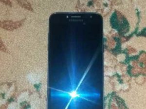 Vând telefon Samsung galaxy J2 2018