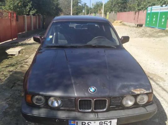 Продам срочно BMW !!