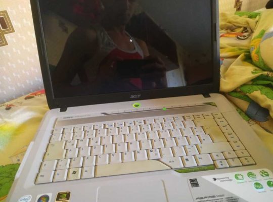 Продам ноутбук Acer aspire 5720g