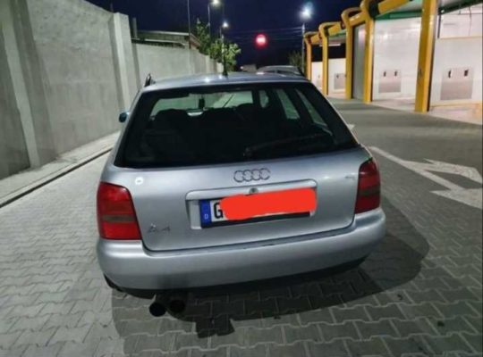 Продам Audi