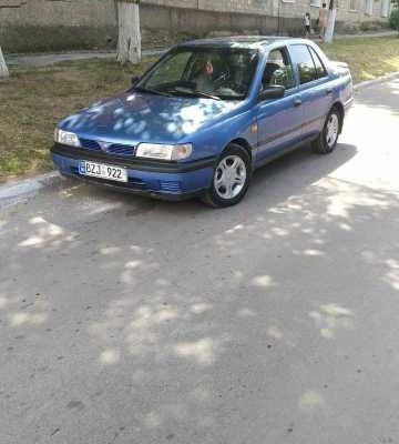 Продам Nissan