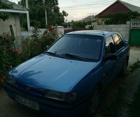 Продам Nissan