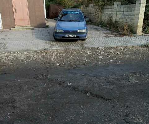 Продам Nissan