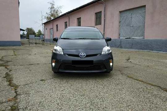 Toyota PRIUS 2012 Hybrid 68000 ml