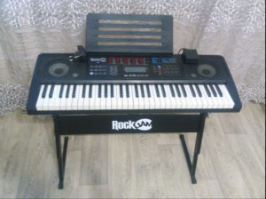 Продам синтезатор ROK JAM RJ 671