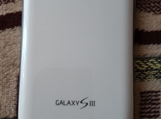 Продам Samsung Galaxy S3 в хорошем состоянии.
