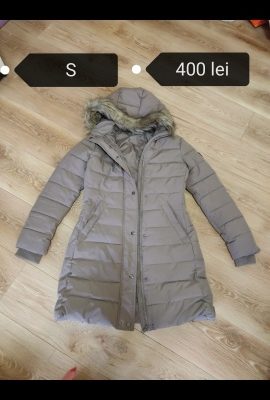 Зимняя куртка 42 размер